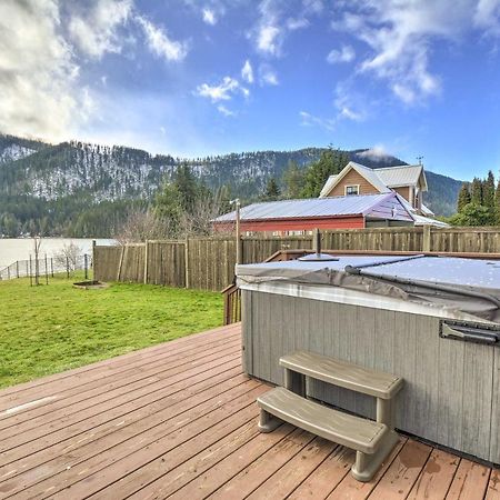 Lakefront Cabin With Stunning Mountain Views And Dock! Mineral Esterno foto